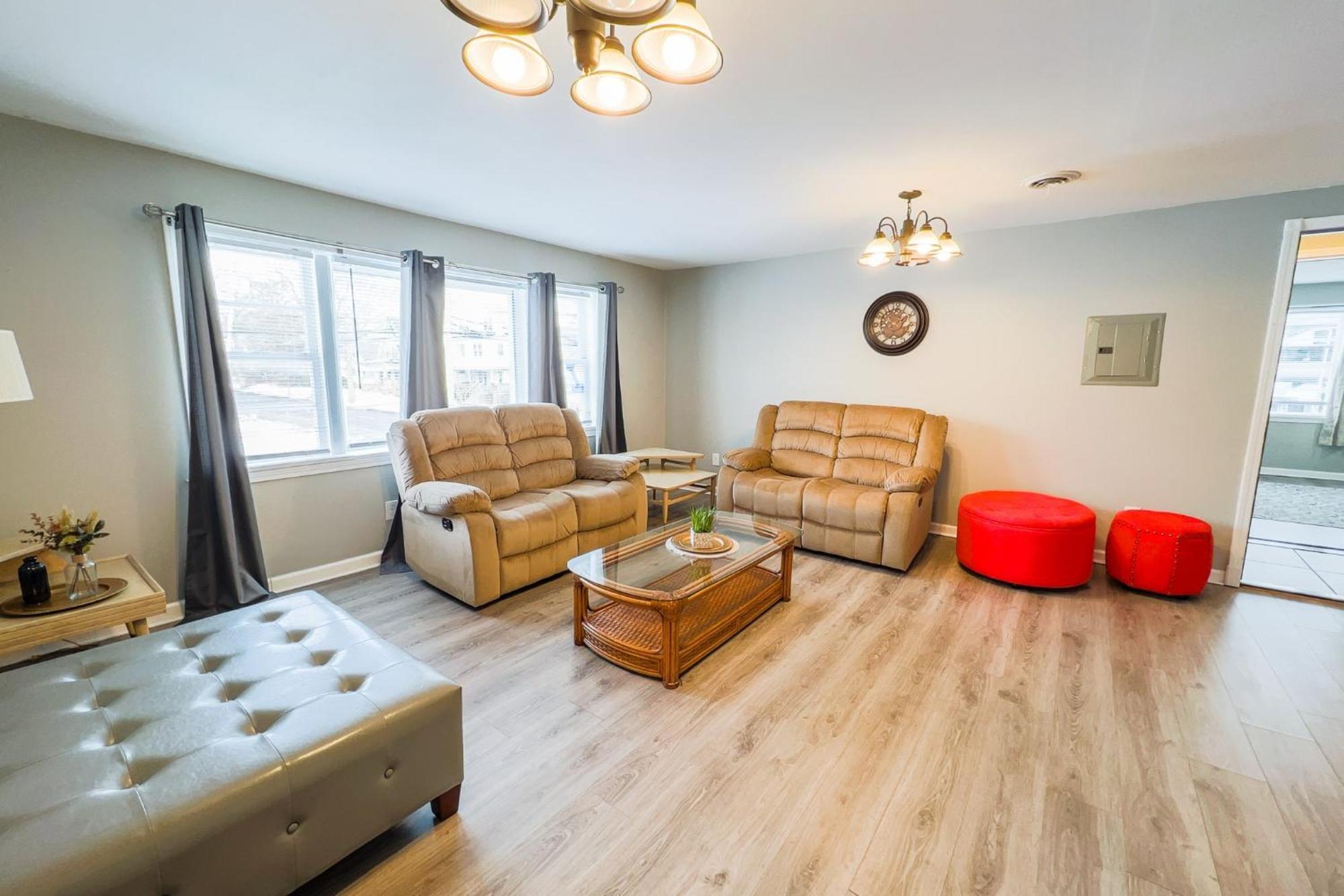 Large 6Br, 6 Bath In The City Of Cataratas do Niágara Exterior foto