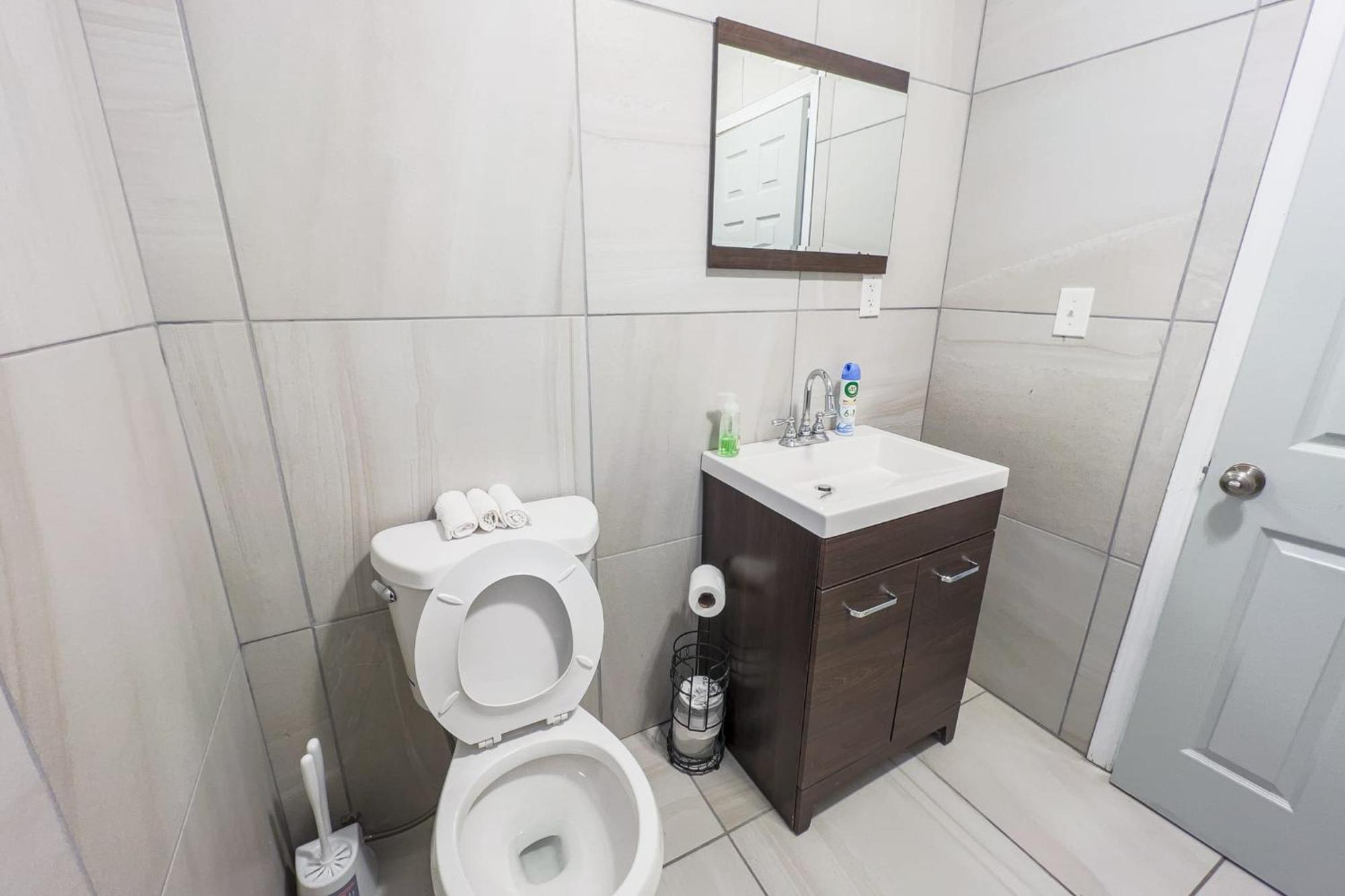 Large 6Br, 6 Bath In The City Of Cataratas do Niágara Exterior foto